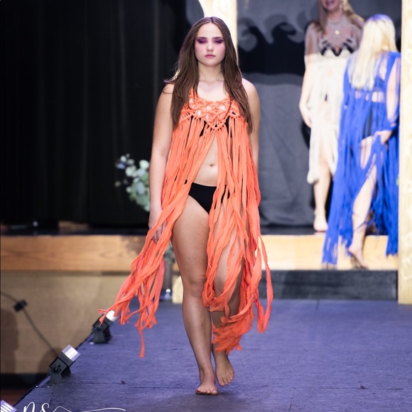 High End Handmade Cover Up Dress Coral - Picture 13 of 16